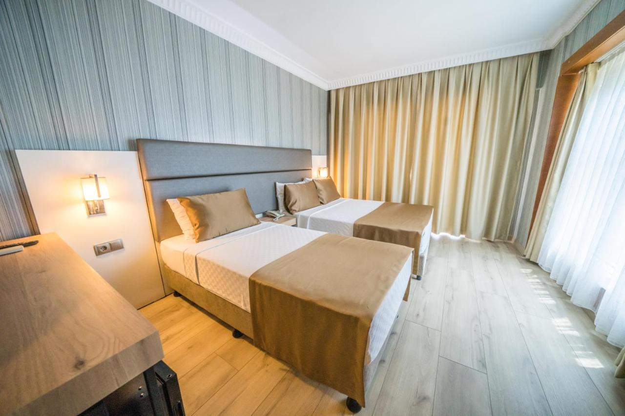 מרמריס Point Beach Hotel מראה חיצוני תמונה